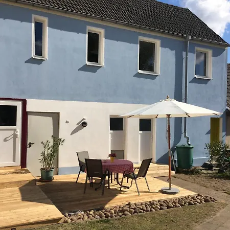 公寓 Schoene 3zimmer Ferienwohnung Direkt Am Baalensee