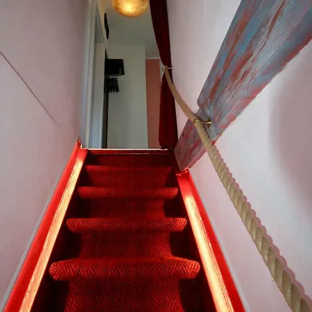 公寓 Schoene 3zimmer Ferienwohnung Direkt Am Baalensee