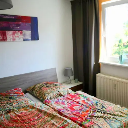 Schoene 3zimmer Ferienwohnung Direkt Am Baalensee Fürstenberg-Havel
