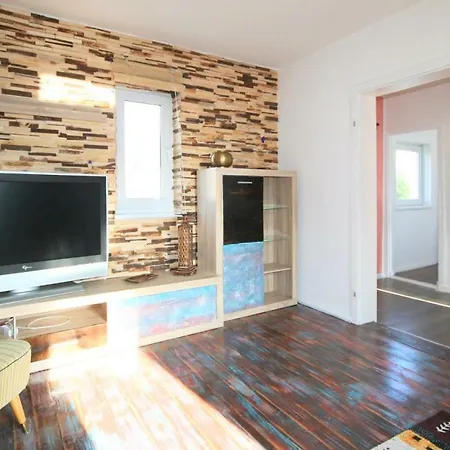 Schoene 3zimmer Ferienwohnung Direkt Am Baalensee 公寓 *
