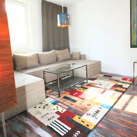 Schoene 3zimmer Ferienwohnung Direkt Am Baalensee * Fürstenberg-Havel